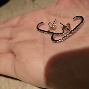 Nadri cuff earring set silver